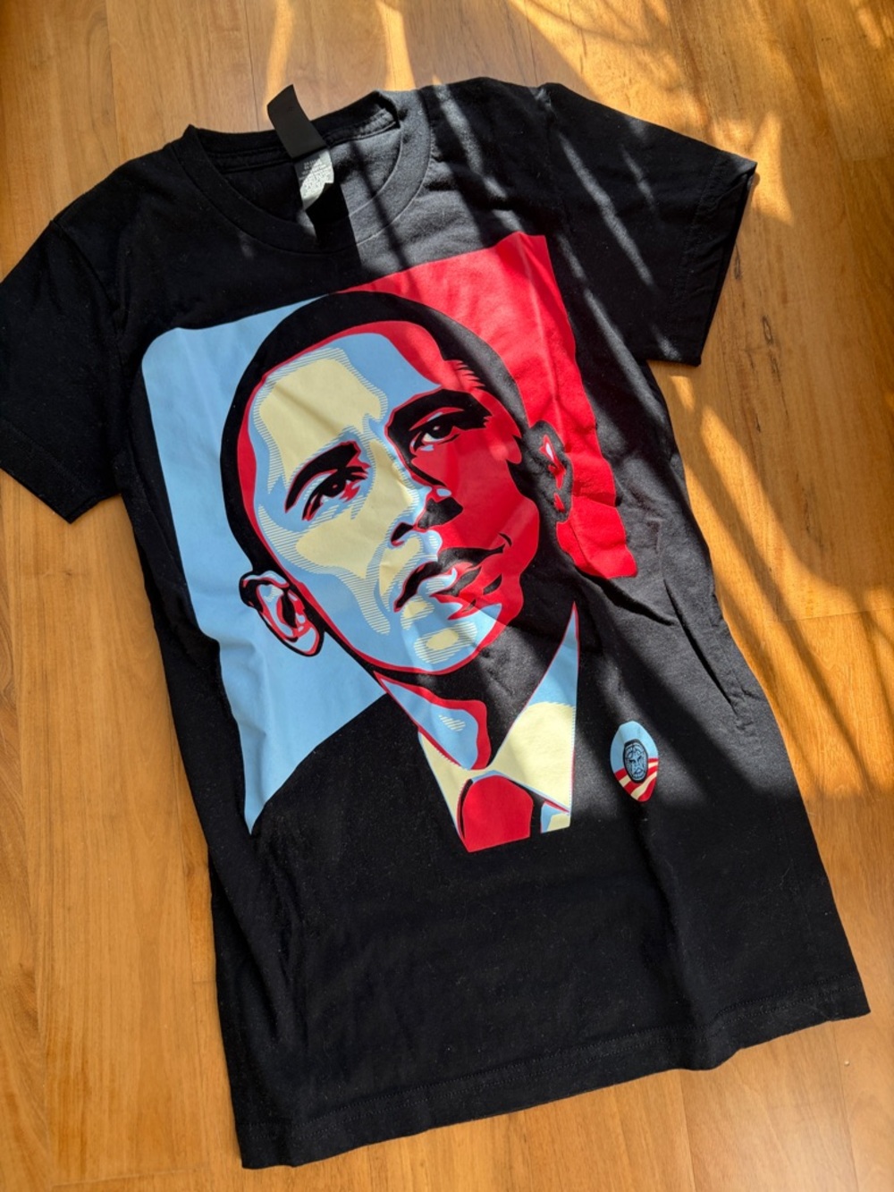 OBEY Obama HOPE T-Shirt Black SMALL Shepard Fairey